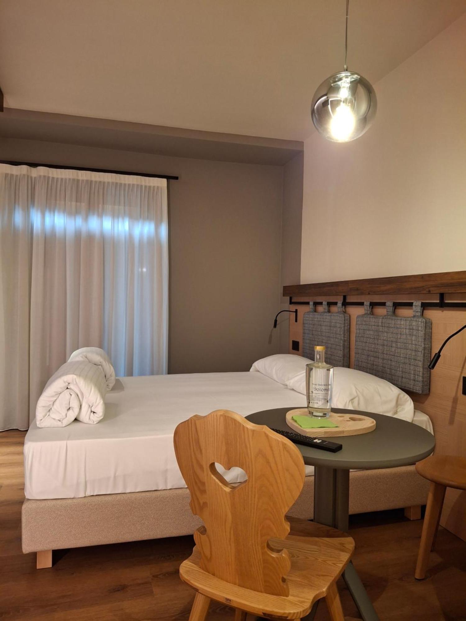 Hotel Dolomiti Saone Tione di Trento Bagian luar foto